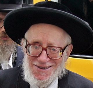 7 harav moshe hirsh